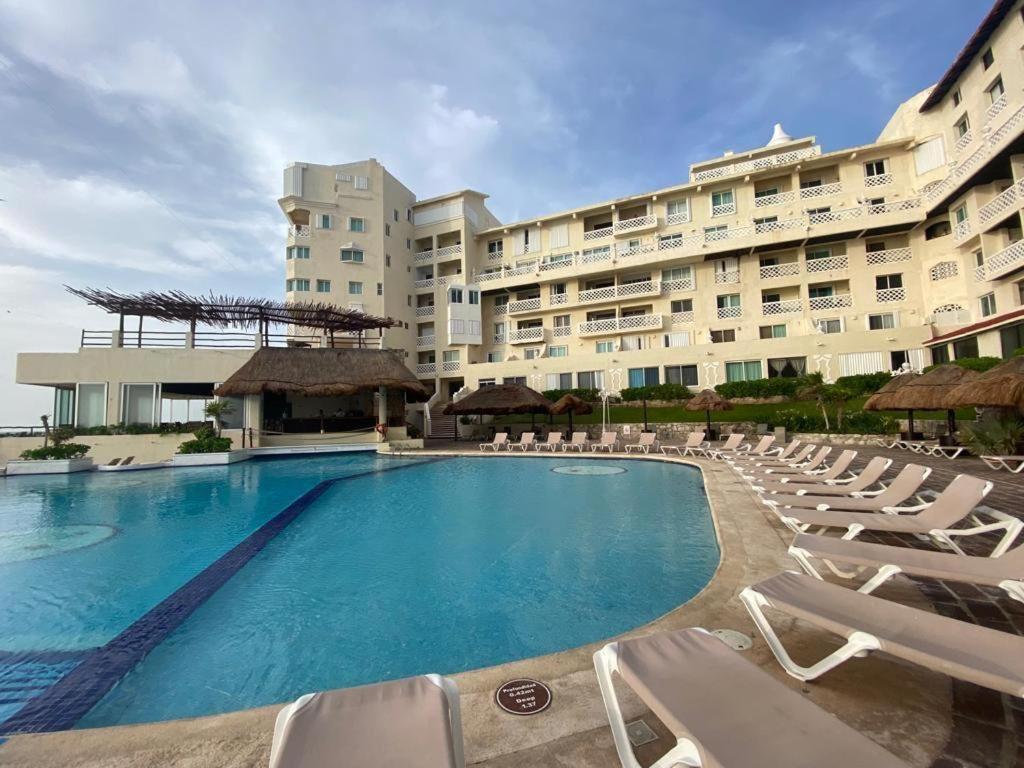 Capitan Suites Sea View Cancún Exterior foto